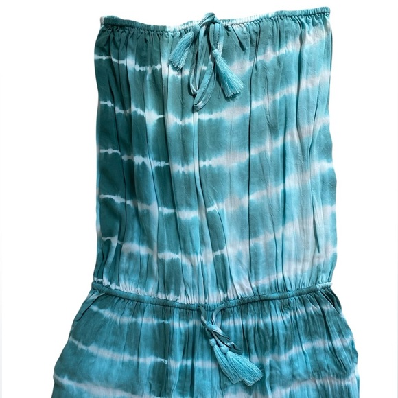 Olivaceous Tie Dye Blue-Green and White Strapless Jumpsuit Size Medium - Picture 2 of 11
